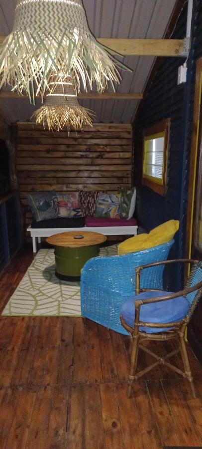 Blue Space Shack Holiday home Hibberdene