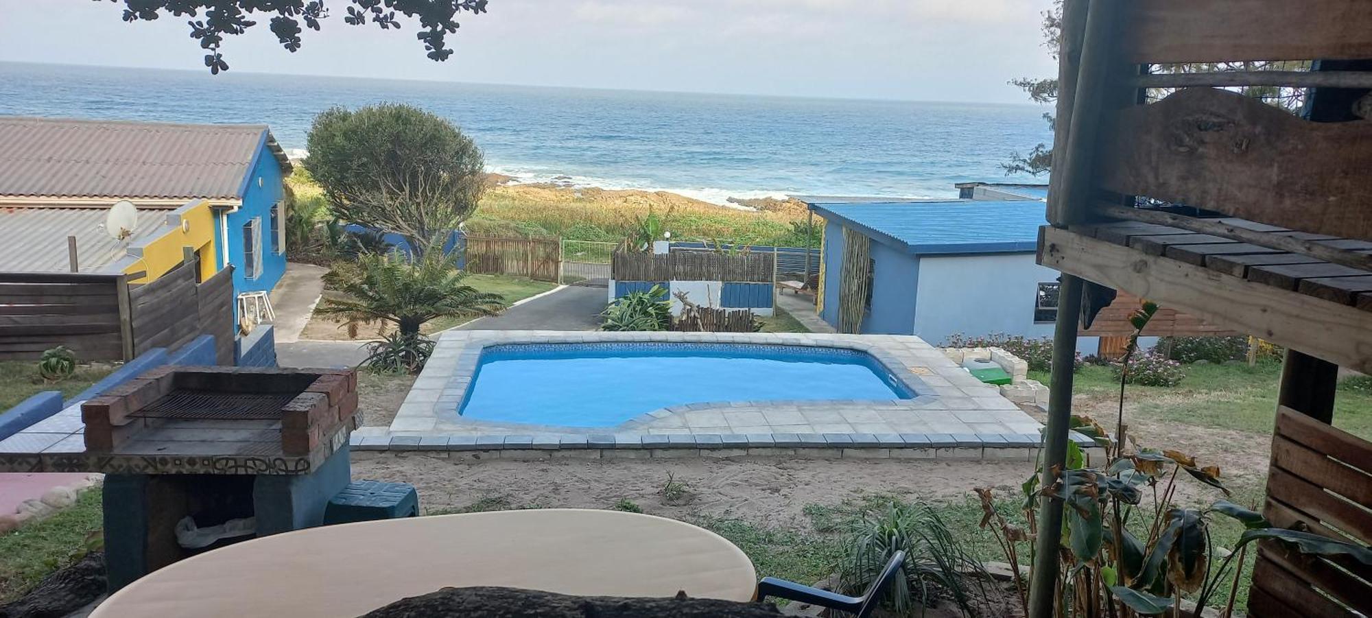 Blue Space Shack Holiday home